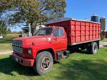 Main image Ford F-700