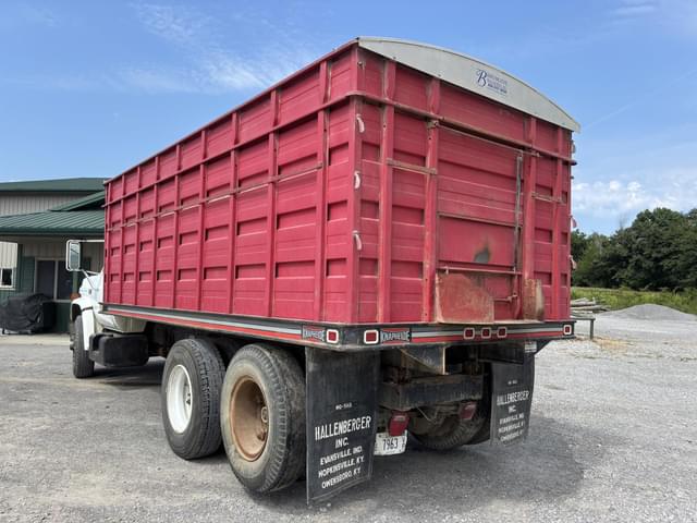 Image of GMC 7000 equipment image 3