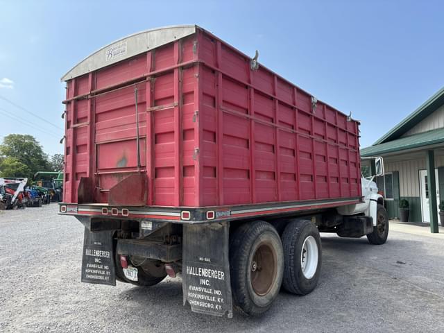 Image of GMC 7000 equipment image 4