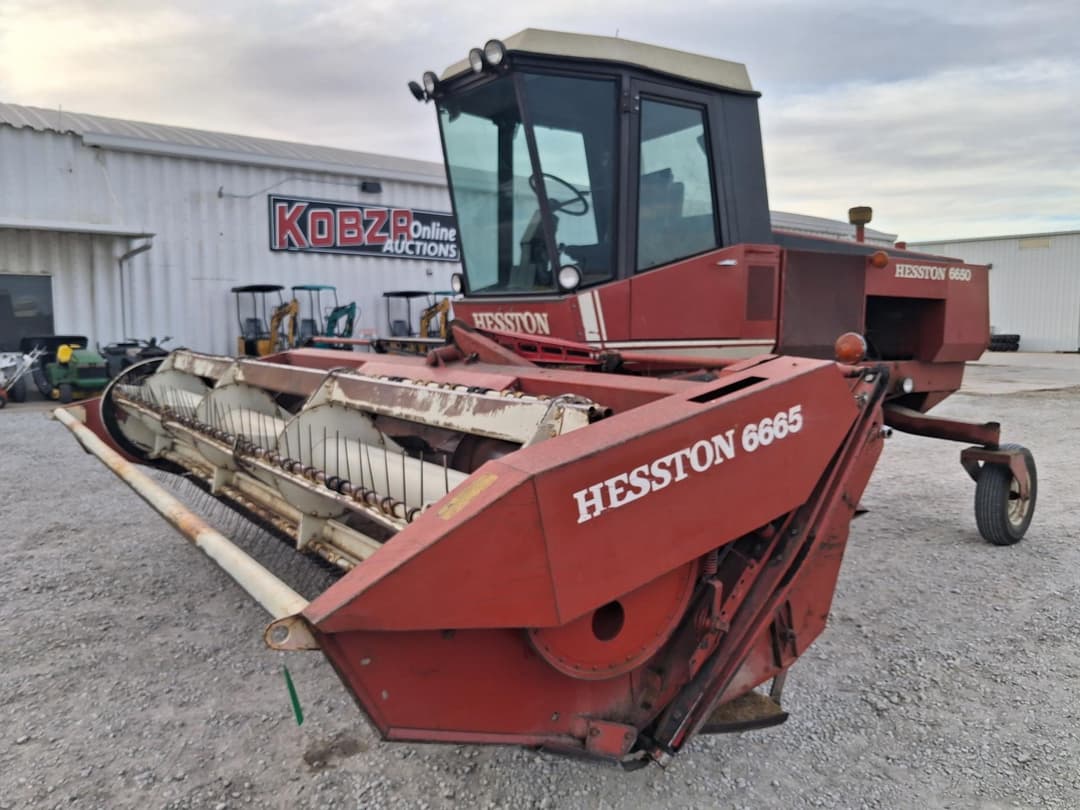 Image of Hesston 6650 Primary image