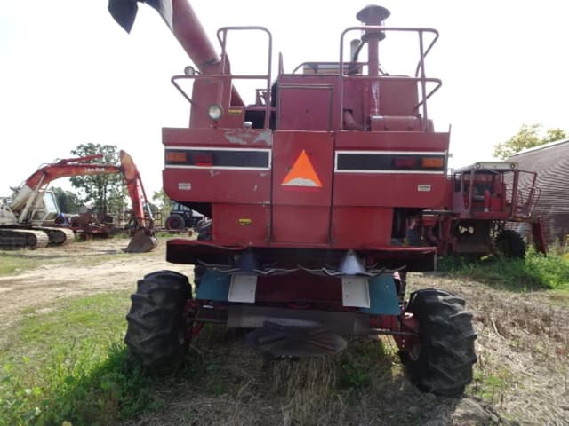 Image of International Harvester 1480 equipment image 2