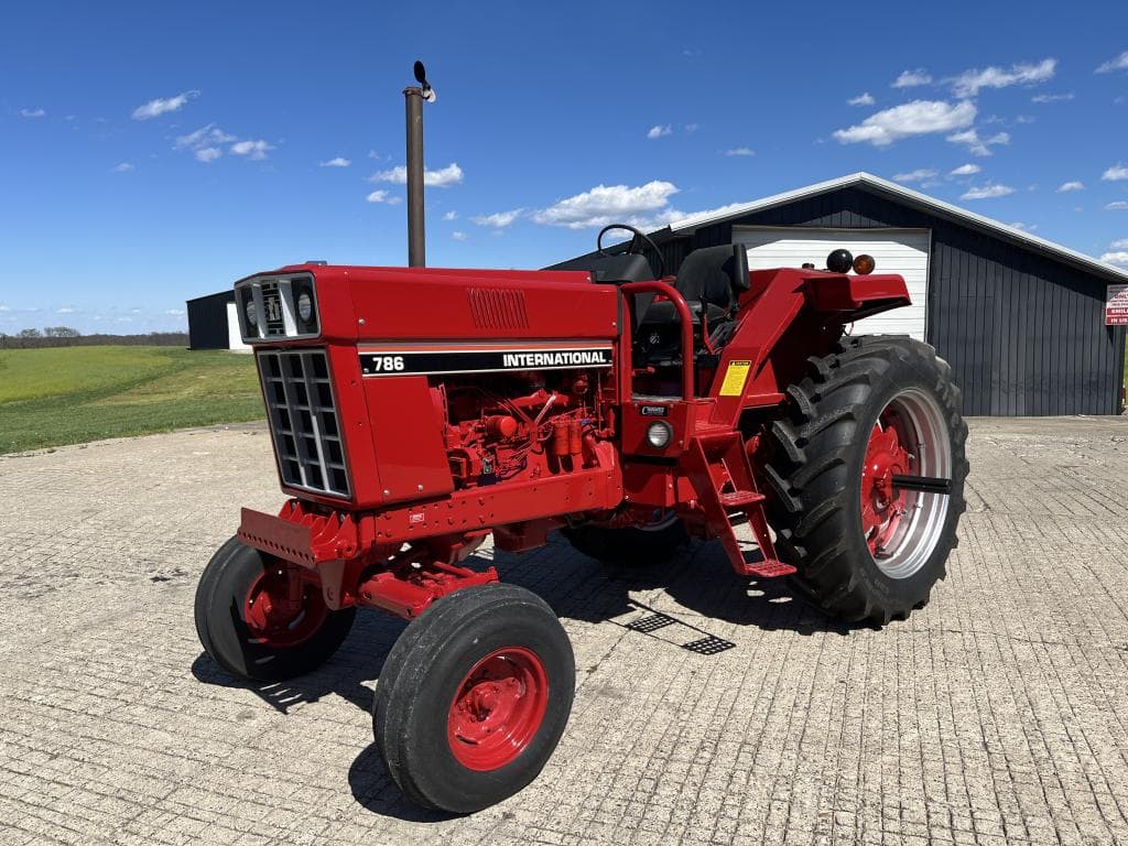 Image of International Harvester 786 Primary image