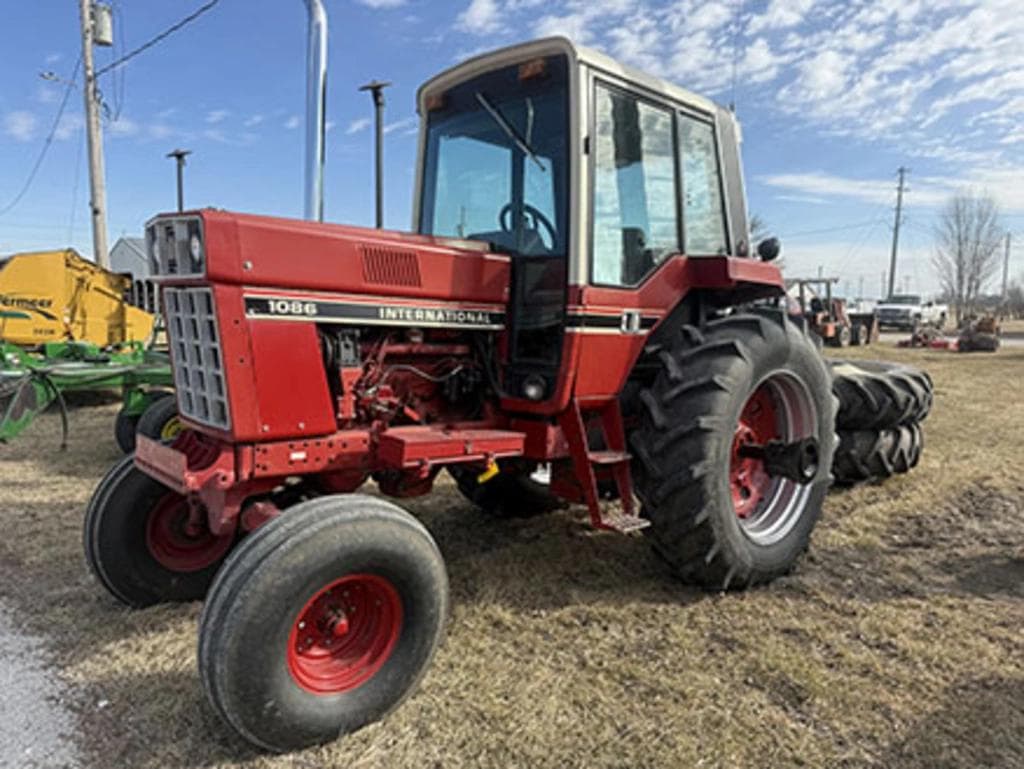 Image of International Harvester 1086 Primary image