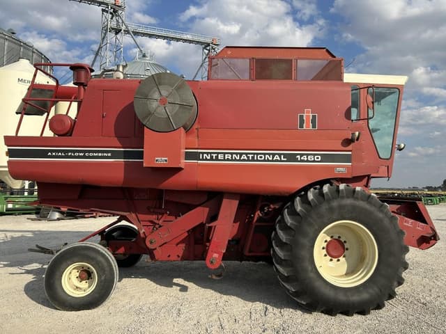 Image of International 1460 equipment image 3