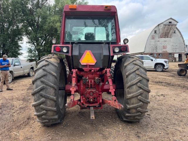 Image of International Harvester 1486 equipment image 4