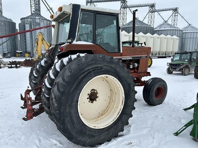 Image of International Harvester 1586 equipment image 3