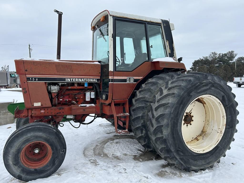 Image of International Harvester 1586 Primary image