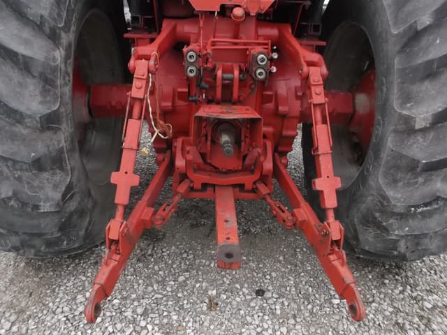 Image of International Harvester 1586 equipment image 4