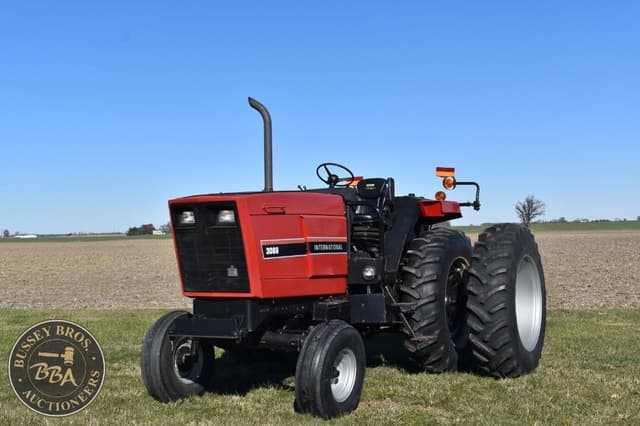 Image of International Harvester 3088 equipment image 4