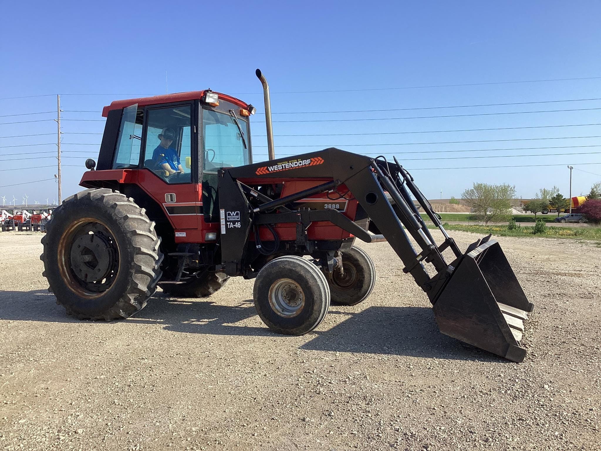 1981 International Harvester 3688 Equipment Image0