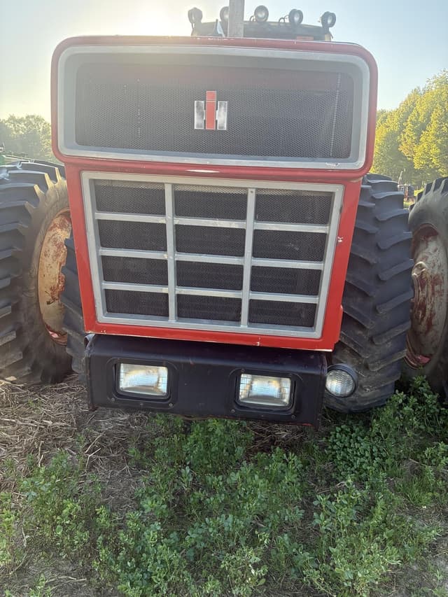 Image of International Harvester 3788 equipment image 2