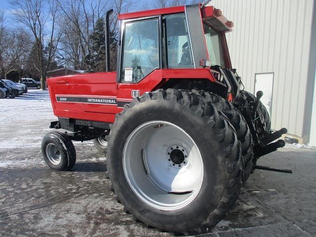 Image of International Harvester 5088 equipment image 4