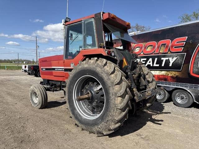 Image of International Harvester 5288 equipment image 1