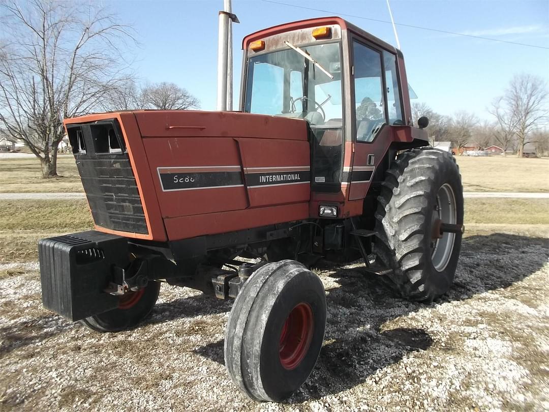 Image of International Harvester 5288 Primary image