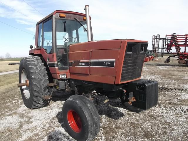 Image of International Harvester 5288 equipment image 2