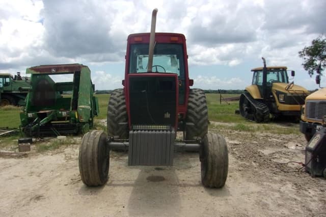 Image of International Harvester 5288 equipment image 1