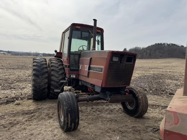 Image of International Harvester 5488 equipment image 2