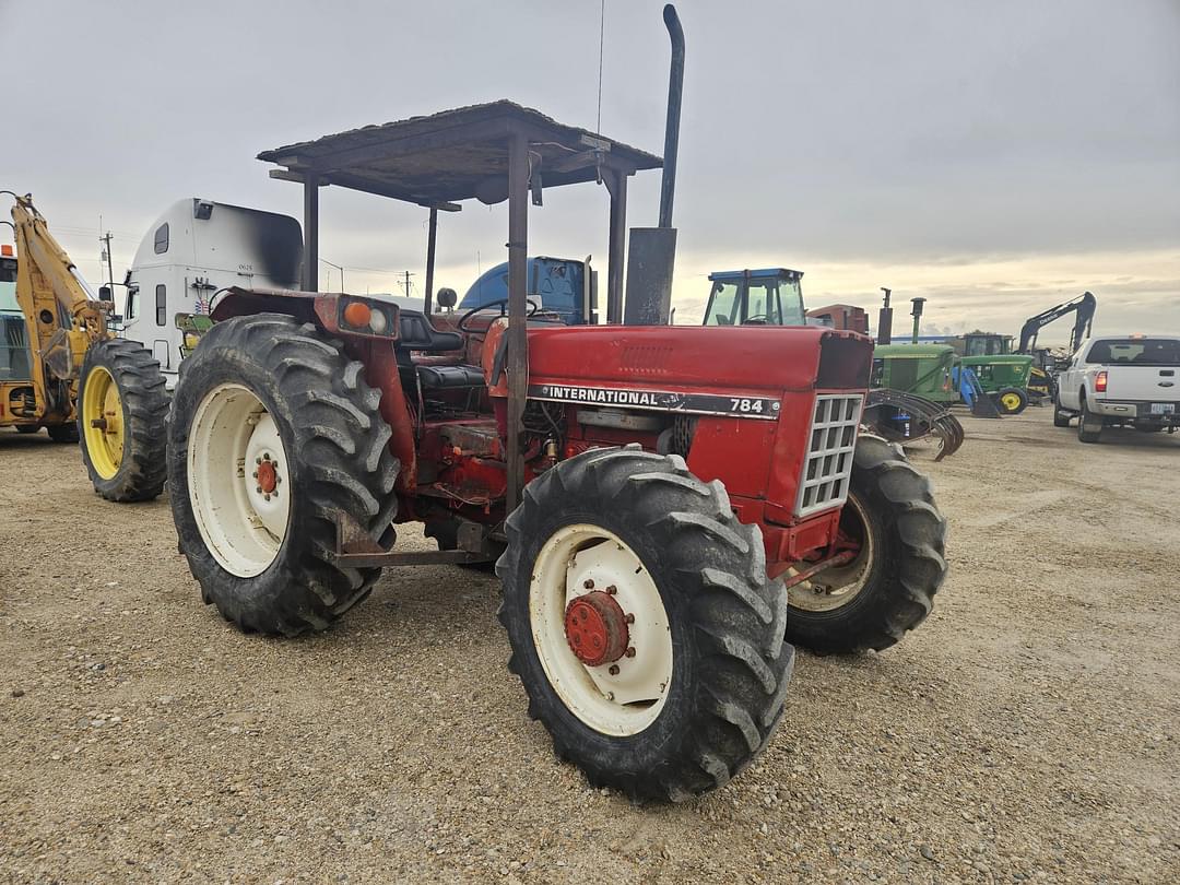 Image of International Harvester 784 Primary image