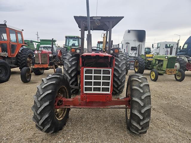 Image of International Harvester 784 equipment image 1