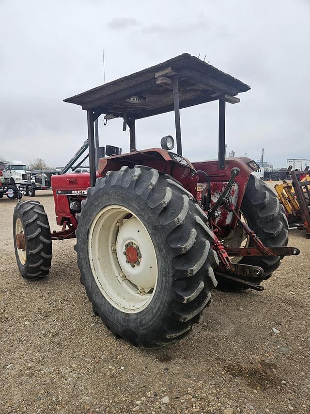 Image of International Harvester 784 equipment image 4