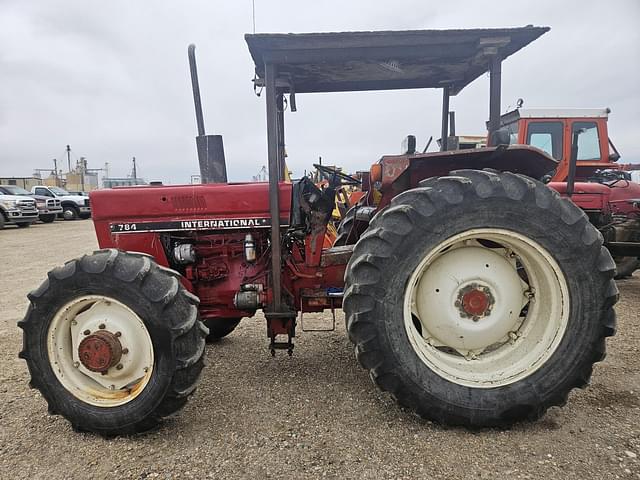 Image of International Harvester 784 equipment image 3