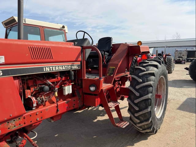 Image of International Harvester 786 equipment image 2