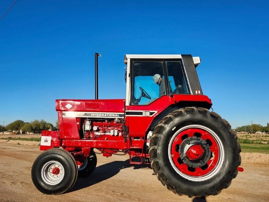 Image of International Harvester 886 Primary image