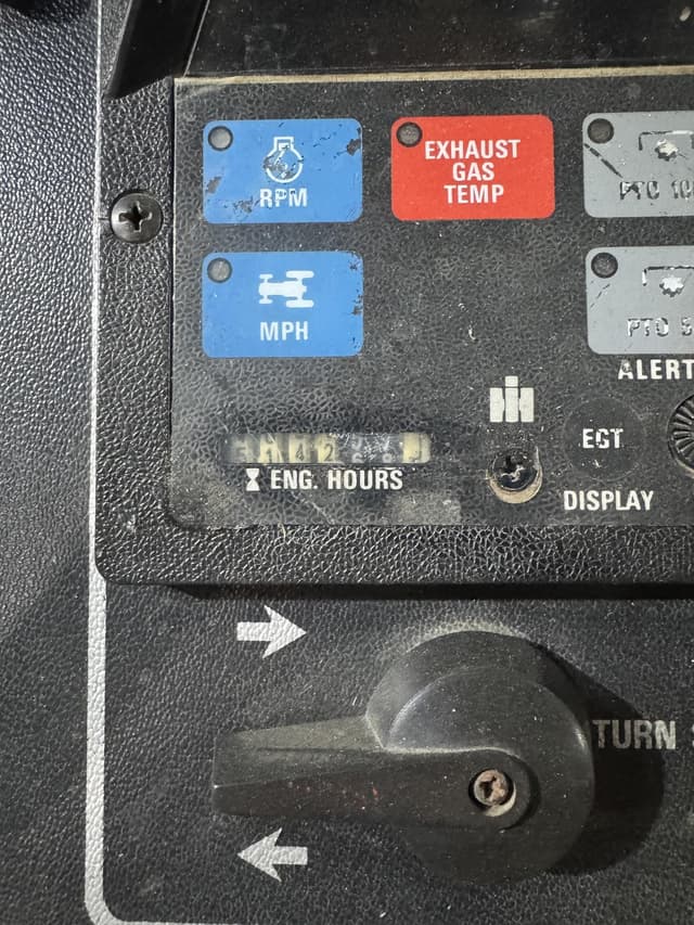 Image of International Harvester 986 equipment image 4