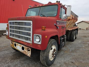 Main image International F-2275