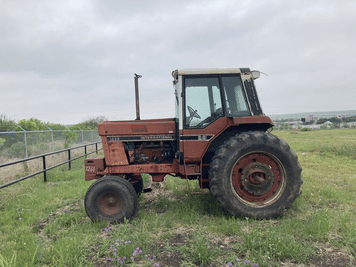 Main image International Harvester 1086