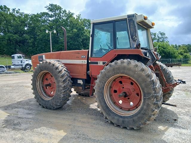 Image of International Harvester 3588 equipment image 3