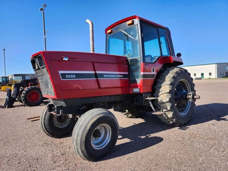 Main image International Harvester 5088