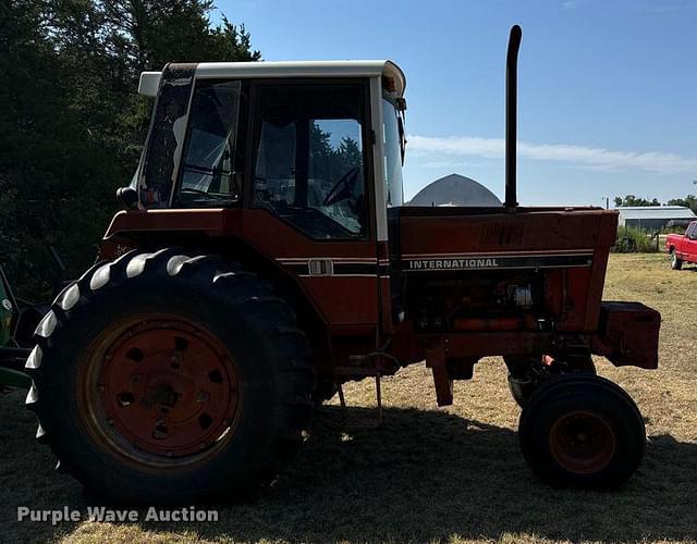 Image of International Harvester 986 equipment image 3