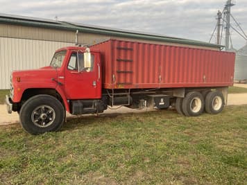 Main image International S1900