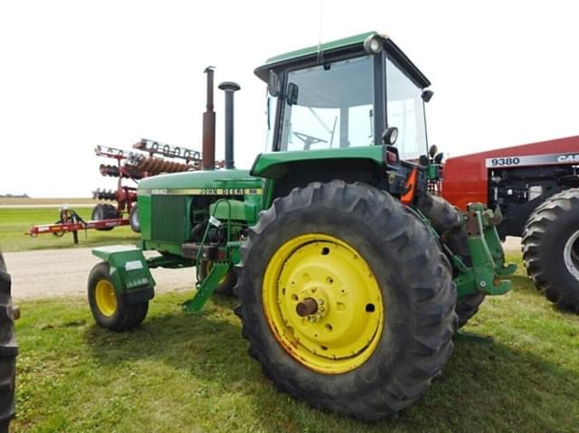 Image of John Deere 4640 equipment image 3