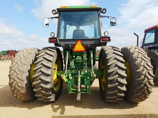 Image of John Deere 4640 equipment image 2