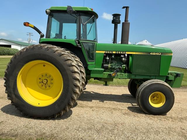 Image of John Deere 4840 equipment image 3