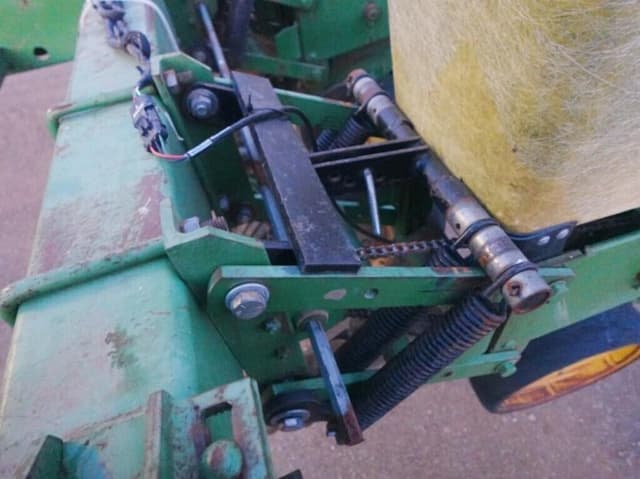 Image of John Deere 7000 equipment image 4