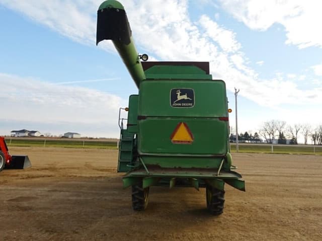 Image of John Deere 7720 equipment image 2