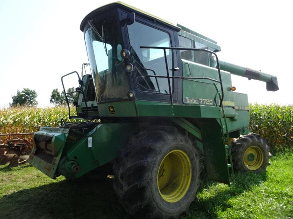Main image John Deere 7720