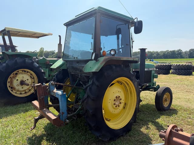 Image of John Deere 1640 equipment image 2