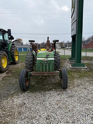 Image of John Deere 2240 equipment image 1