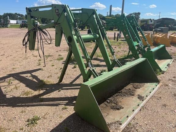 Image of John Deere 260 equipment image 2