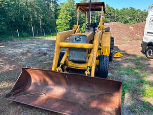 1981 John Deere 310A Equipment Image0