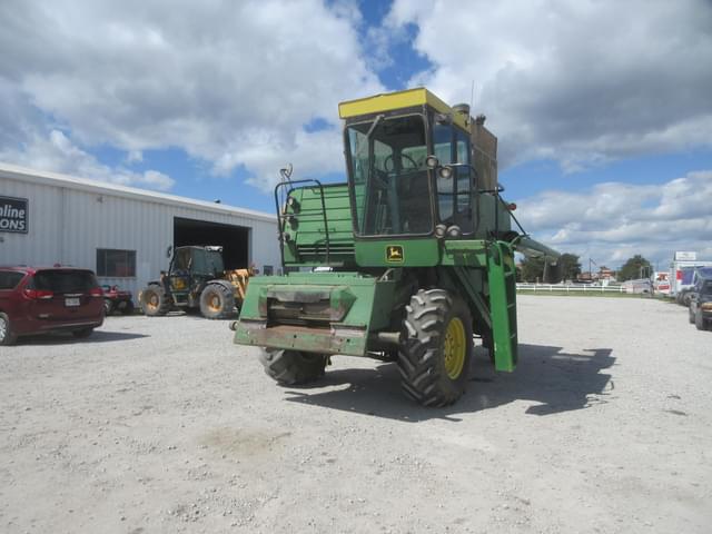Image of John Deere 4420 equipment image 2