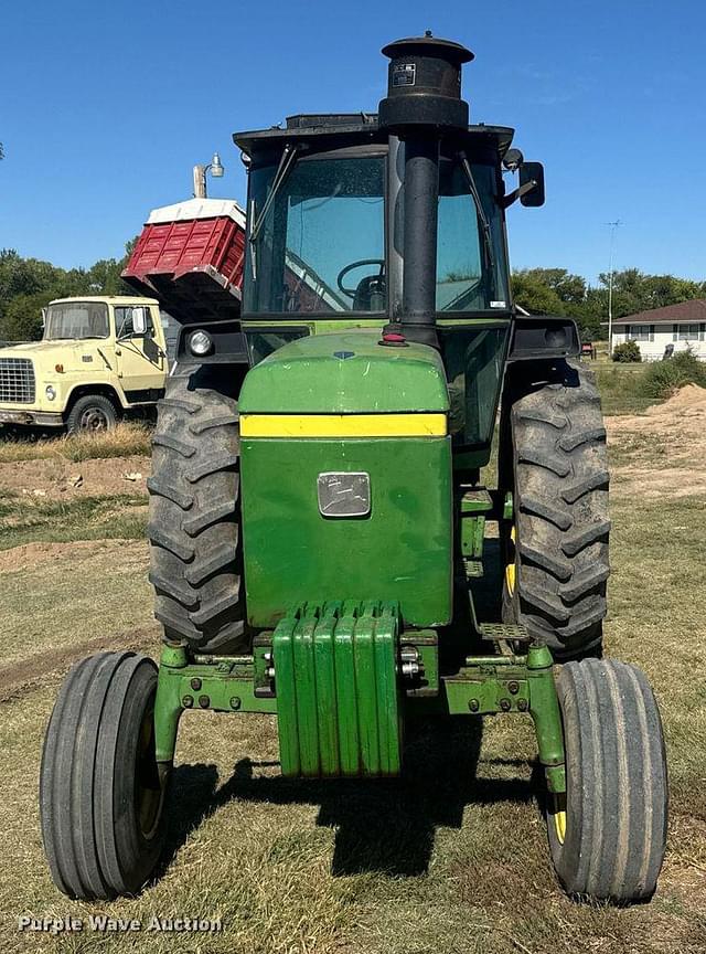 Image of John Deere 4430 equipment image 1