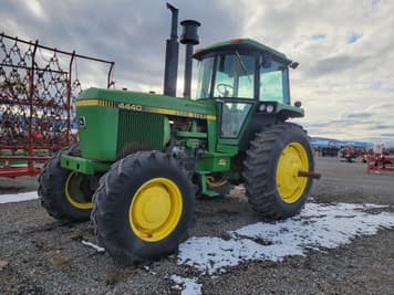 Main image John Deere 4440