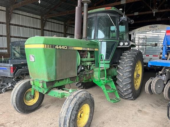 Image of John Deere 4440 Primary image