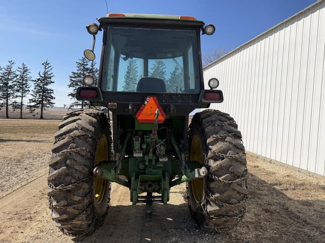 Image of John Deere 4440 equipment image 4