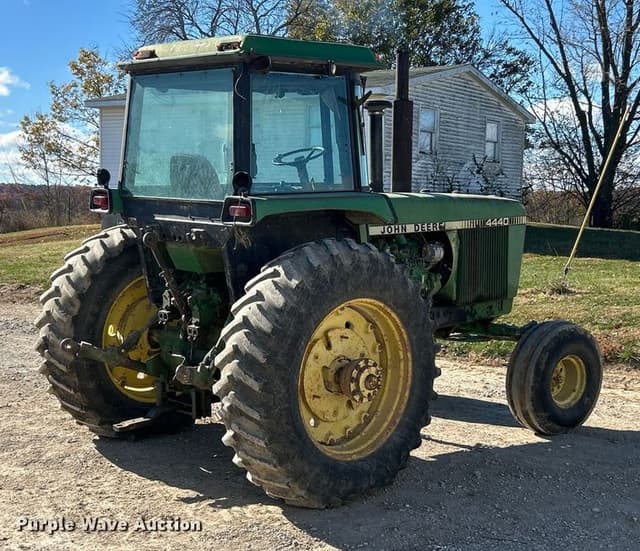Image of John Deere 4440 equipment image 4